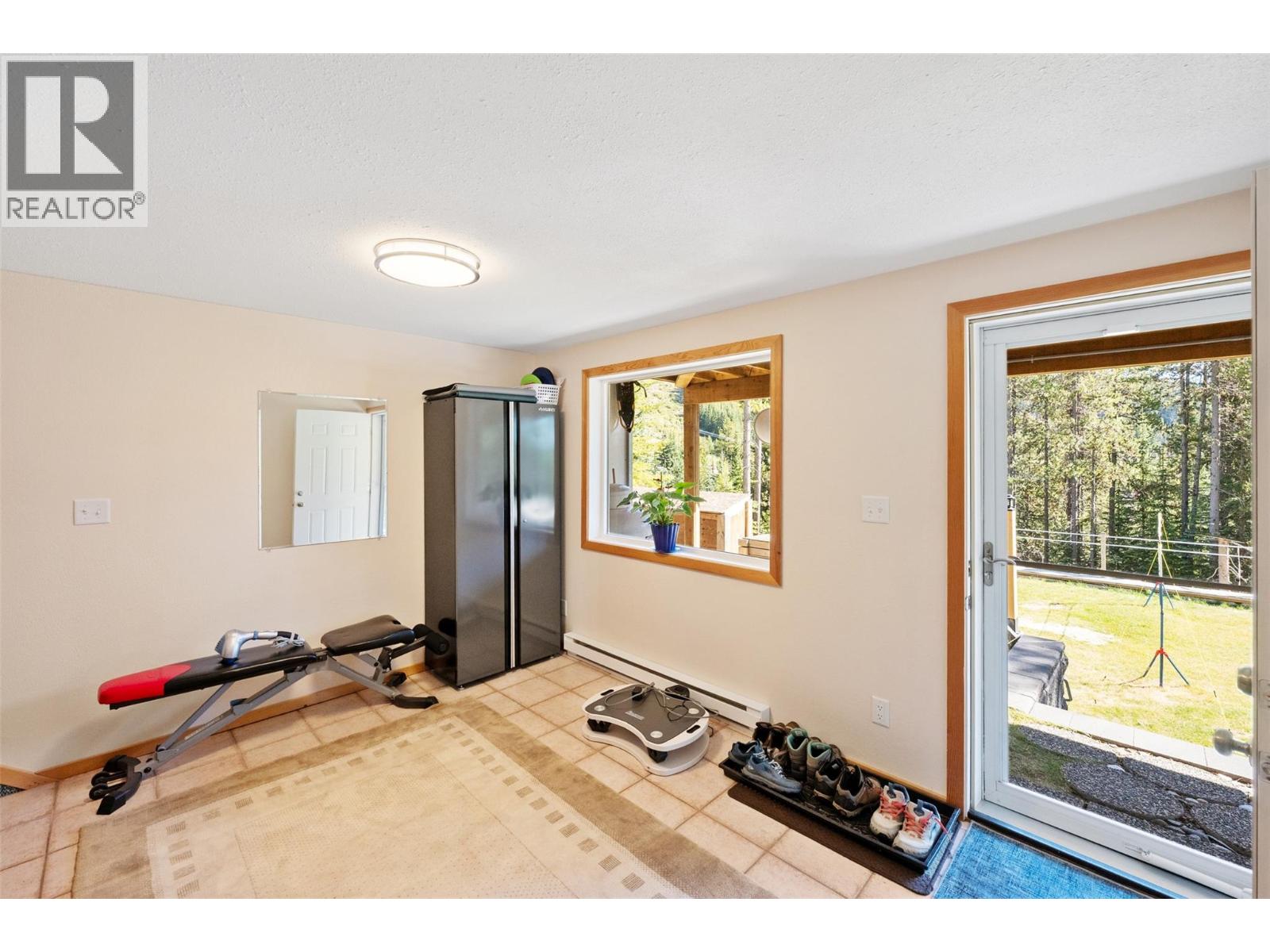 160 Cougar Road - Image 32