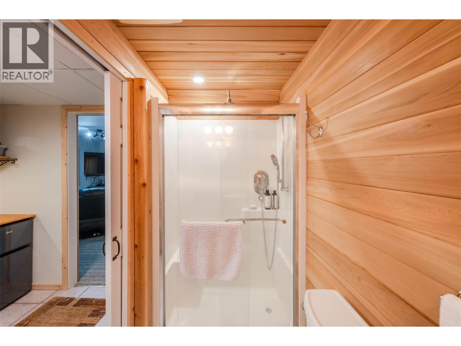 160 Cougar Road - Image 40