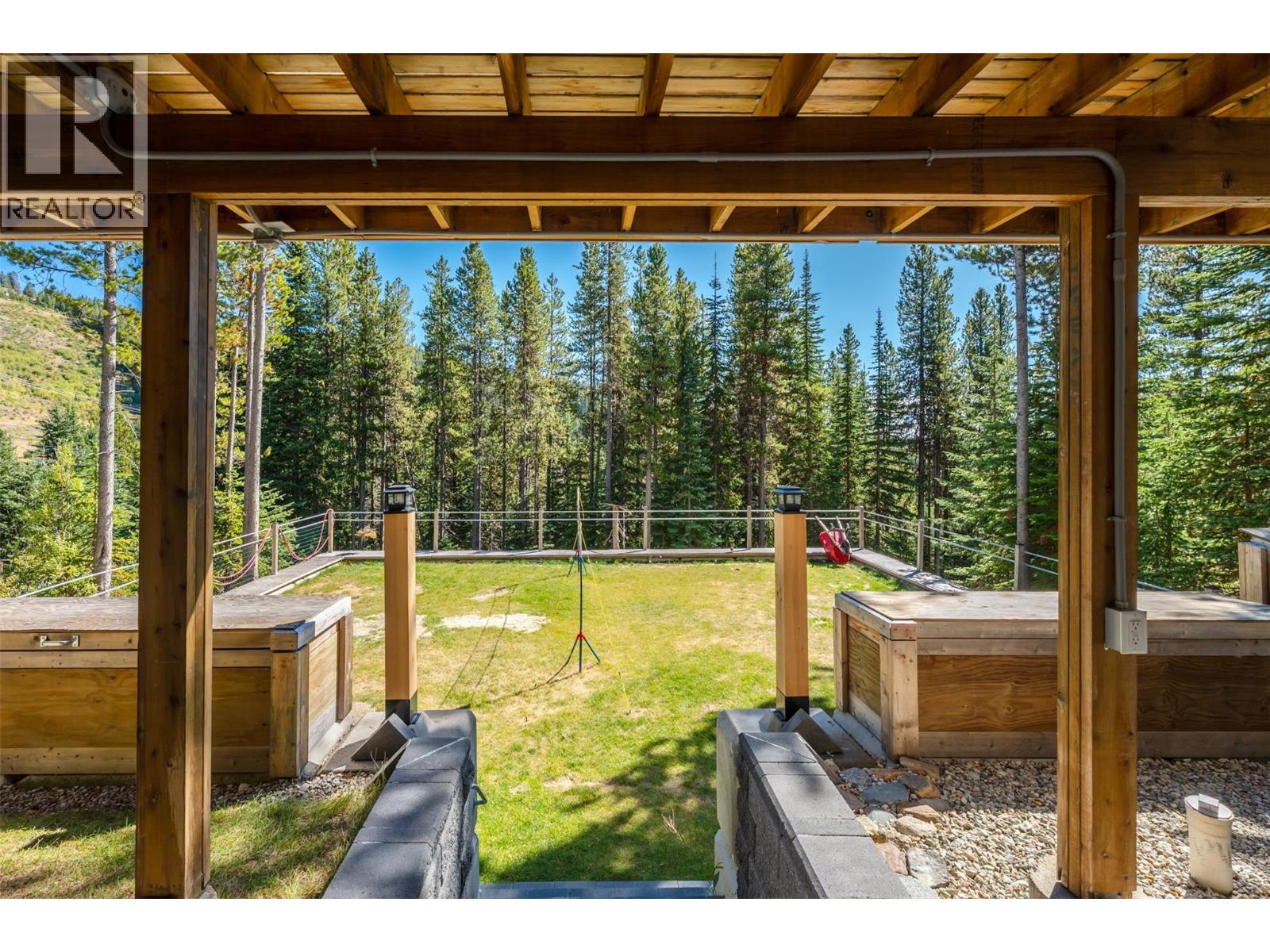 160 Cougar Road - 41