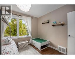 1703 31 Street Sw, Calgary, AB T3C1N2 Photo 16