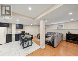76 Edenbridge Drive, Essa, ON L3W0K8 Photo 17