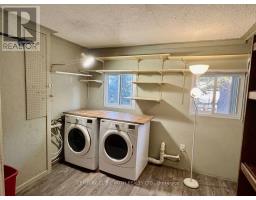 10 Shamrock Crescent, Essa, ON L3W0T7 Photo 15
