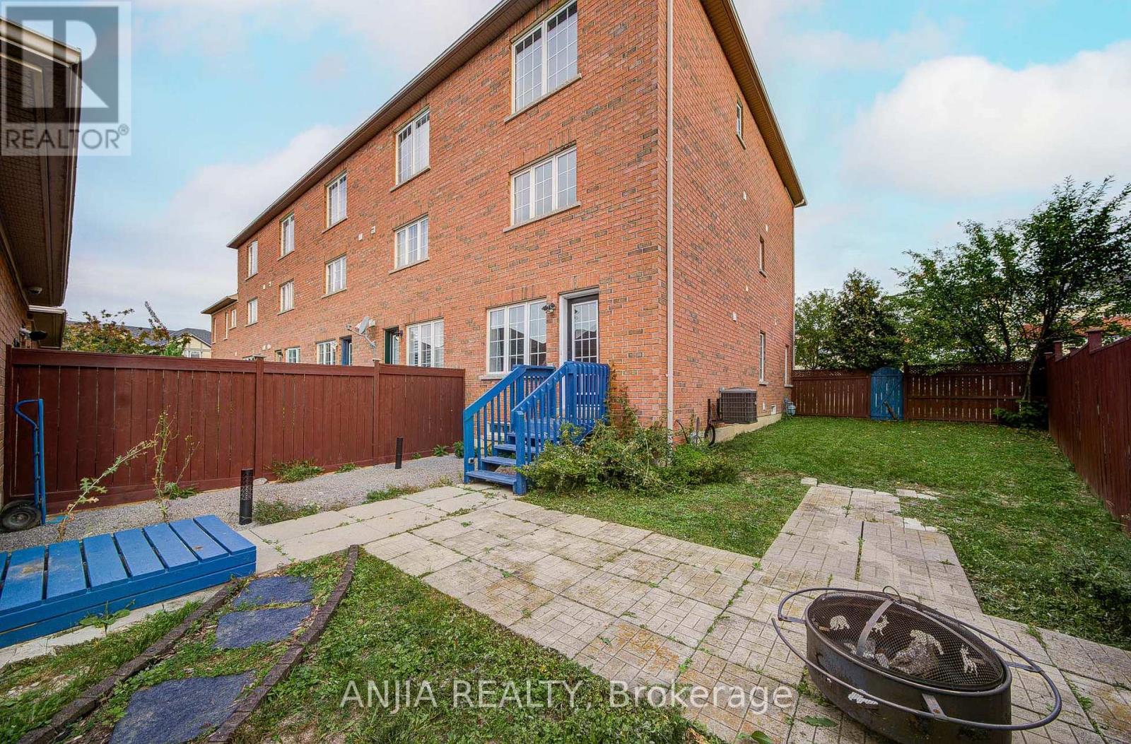375 WHITE'S HILL AVENUE - 48