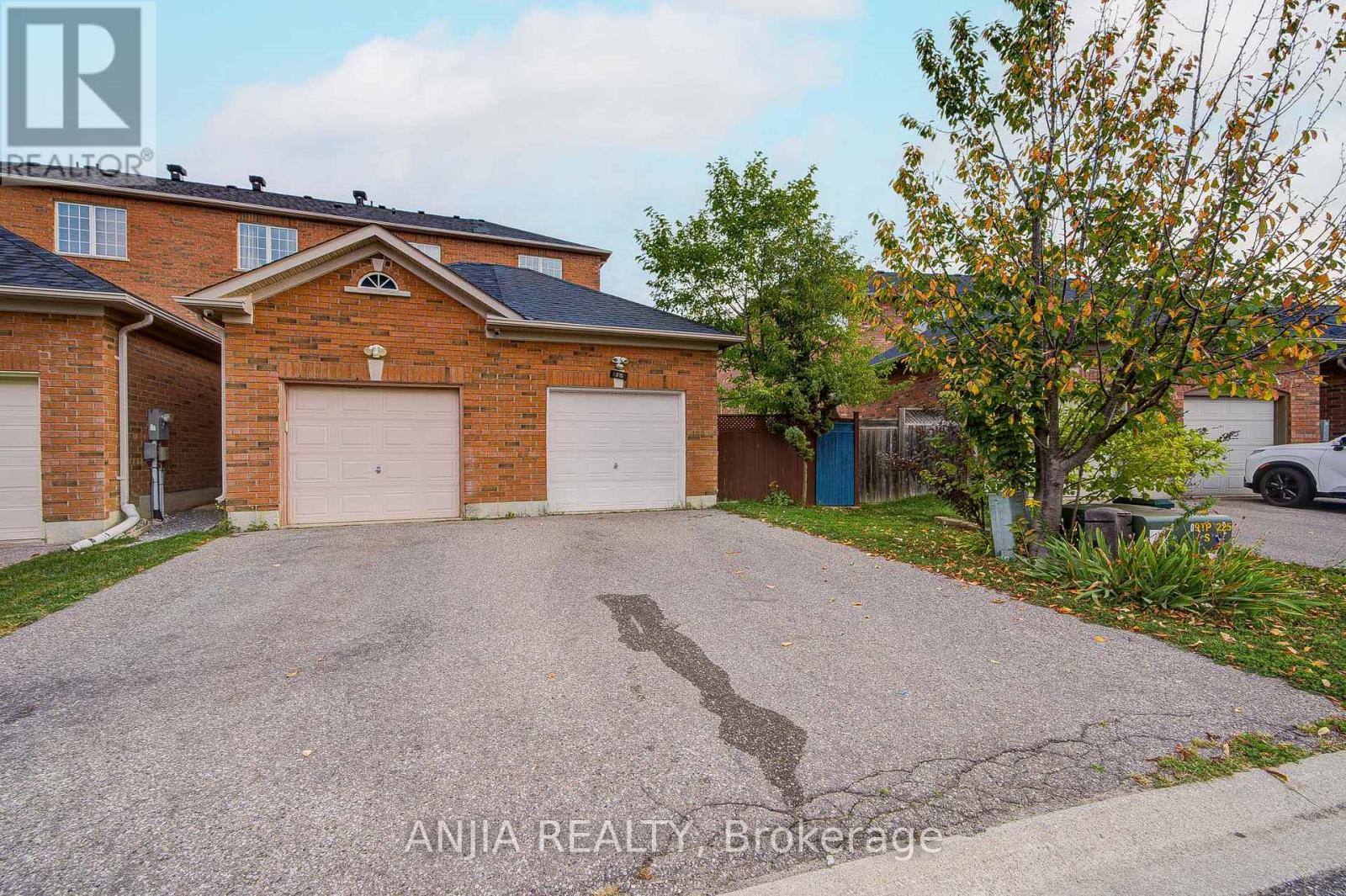 375 WHITE'S HILL AVENUE - 50