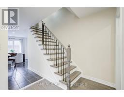 375 White's Hill Avenue, Markham, ON L6B0J3 Photo 10