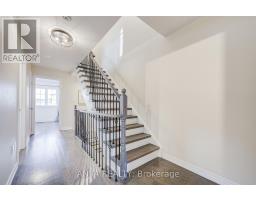 375 White's Hill Avenue, Markham, ON L6B0J3 Photo 19