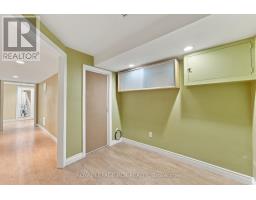 70 Tecumseh Drive, Aurora, ON L4G2X4 Photo 26