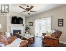 207 Springfield Crescent, Clearview, ON L0M1S0 Photo 14