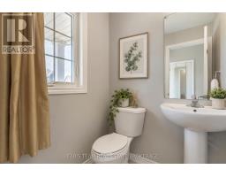 207 Springfield Crescent, Clearview, ON L0M1S0 Photo 16