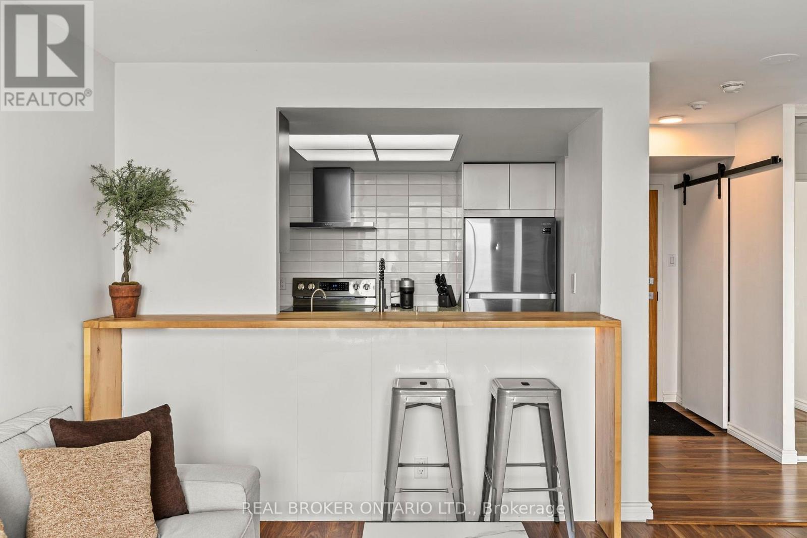 #1407 65 ELLEN STREET - 7