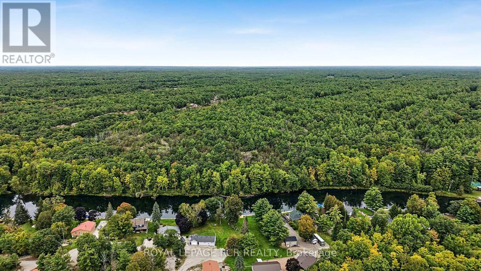 3004 MOYNES ROAD - 43