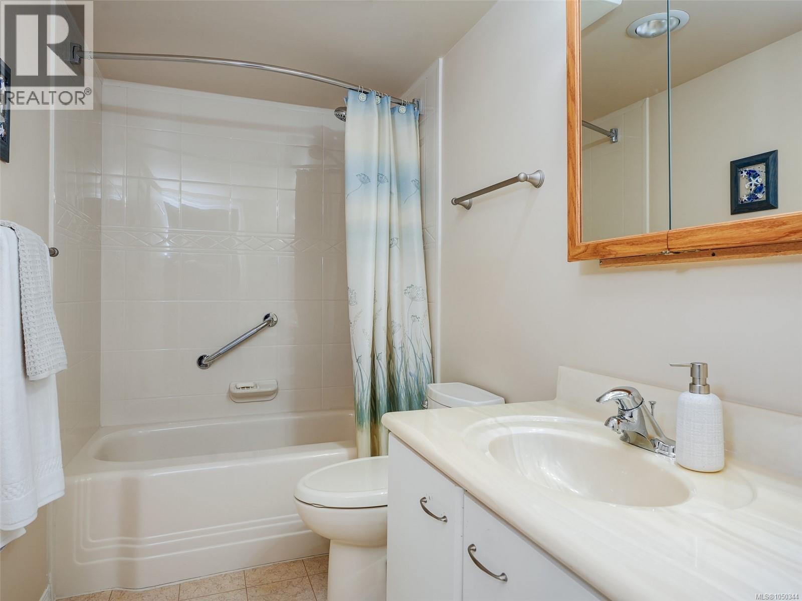 #202 7070 West Saanich Rd - Image 13