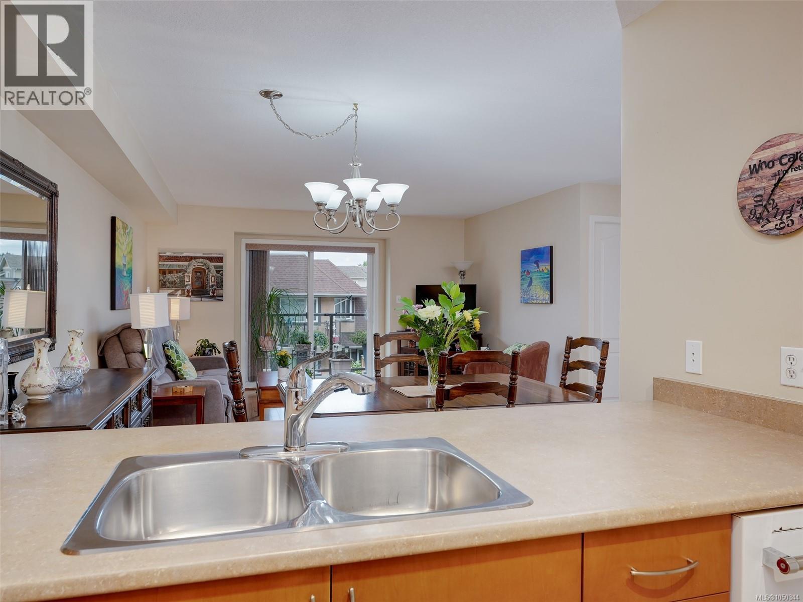 #202 7070 West Saanich Rd - Image 9