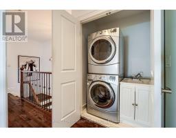 18 Matthew Court, Toronto, ON M9B0C1 Photo 27