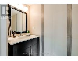 18 Matthew Court, Toronto, ON M9B0C1 Photo 32