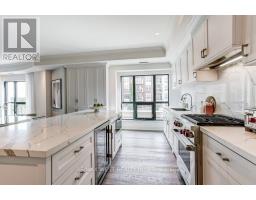 302 - 4 The Kingsway, Toronto, ON M8X2T1 Photo 21