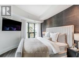 302 - 4 The Kingsway, Toronto, ON M8X2T1 Photo 30