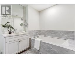 302 - 4 The Kingsway, Toronto, ON M8X2T1 Photo 33