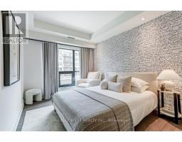 302 - 4 The Kingsway, Toronto, ON M8X2T1 Photo 36