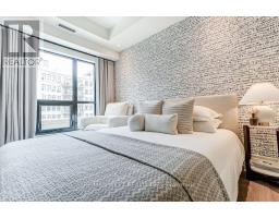 302 - 4 The Kingsway, Toronto, ON M8X2T1 Photo 38