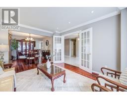 60 Ravenswood Drive, Brampton, ON L6Y3Z4 Photo 9