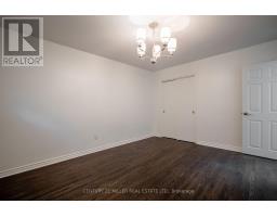 2039 Wakely Street, Oakville, ON L6L2K3 Photo 11