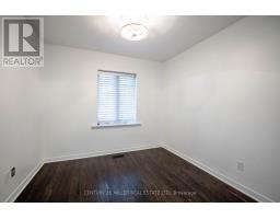 2039 Wakely Street, Oakville, ON L6L2K3 Photo 12