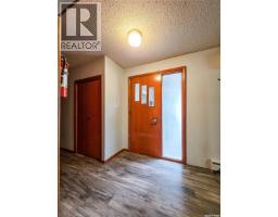 Laundry room - 138 6th Avenue E, Melville, SK S0A2P0 Photo 14