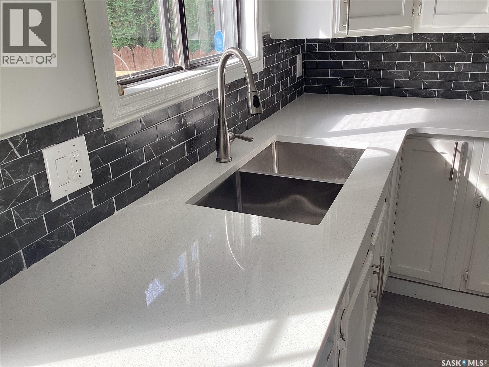 19 Newstead AVENUE, Regina — photo 12