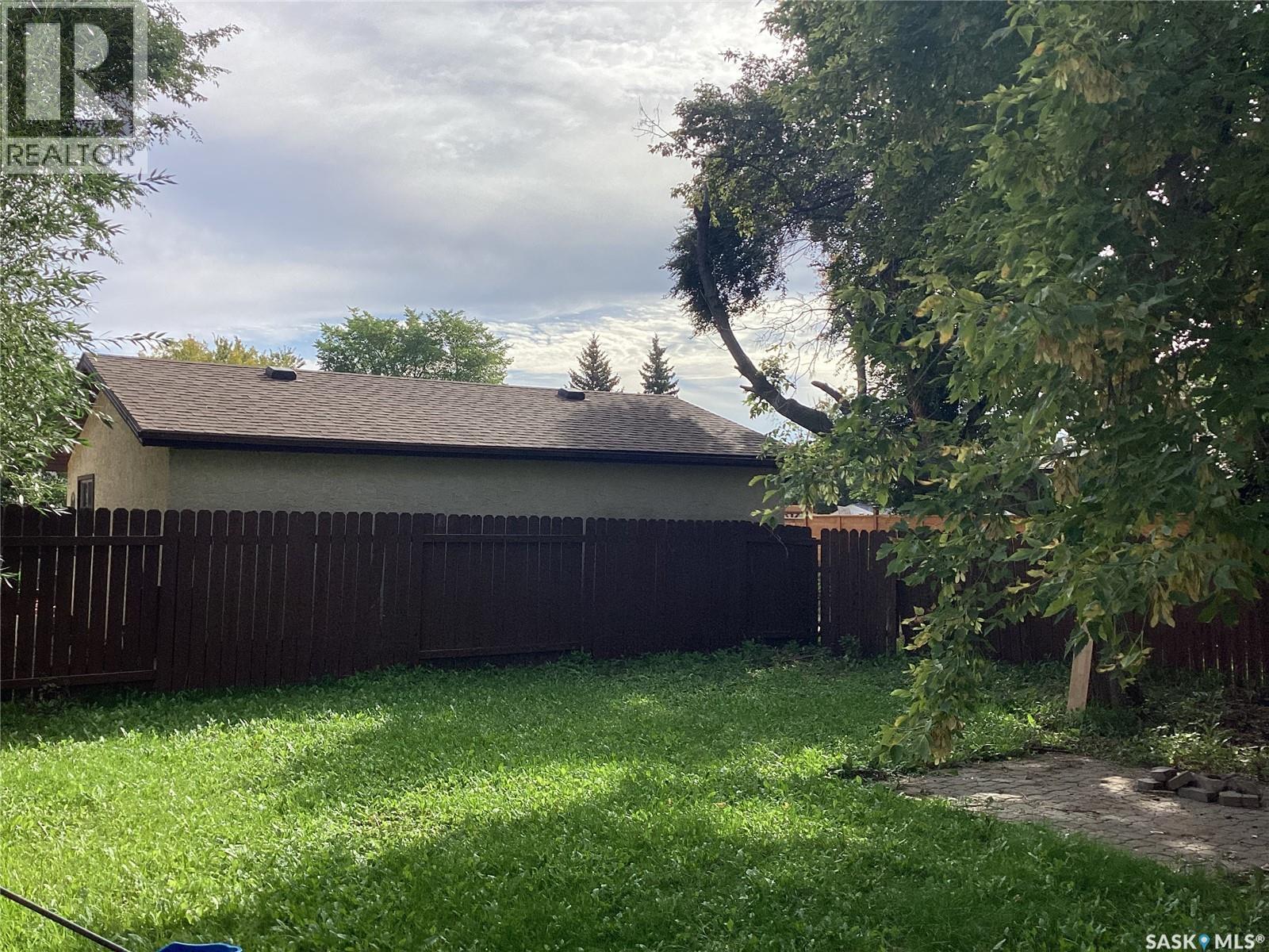 19 Newstead AVENUE, Regina — photo 36