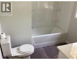 19 Newstead Avenue, Regina, SK S4X1H1 Photo 21