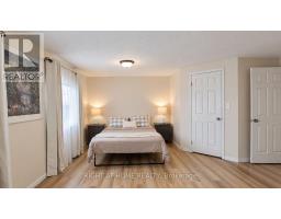 35 Chantilly Street, Kitchener, ON N2R1V7 Photo 13