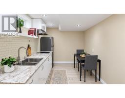 35 Chantilly Street, Kitchener, ON N2R1V7 Photo 28
