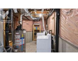 35 Chantilly Street, Kitchener, ON N2R1V7 Photo 30