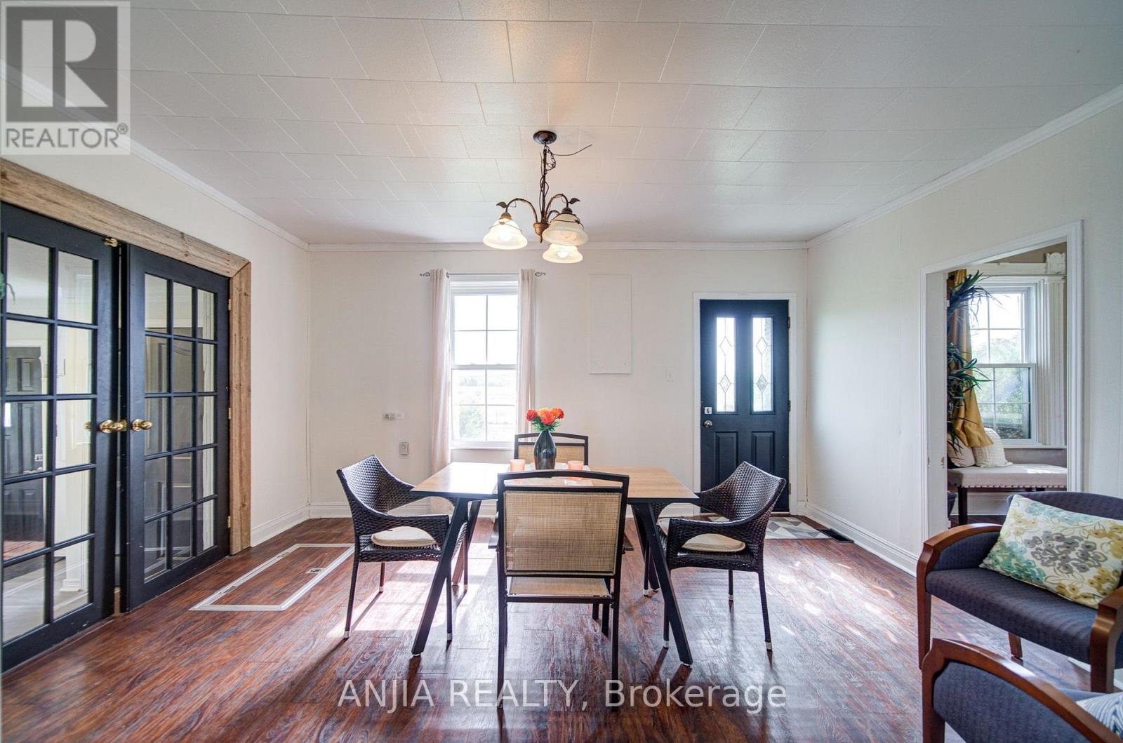1290 ROSEBUSH ROAD - 11