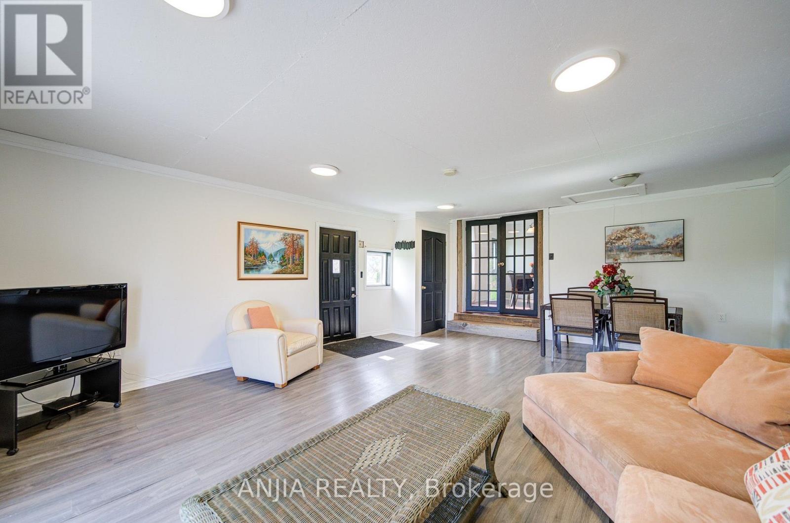 1290 ROSEBUSH ROAD - Image 20
