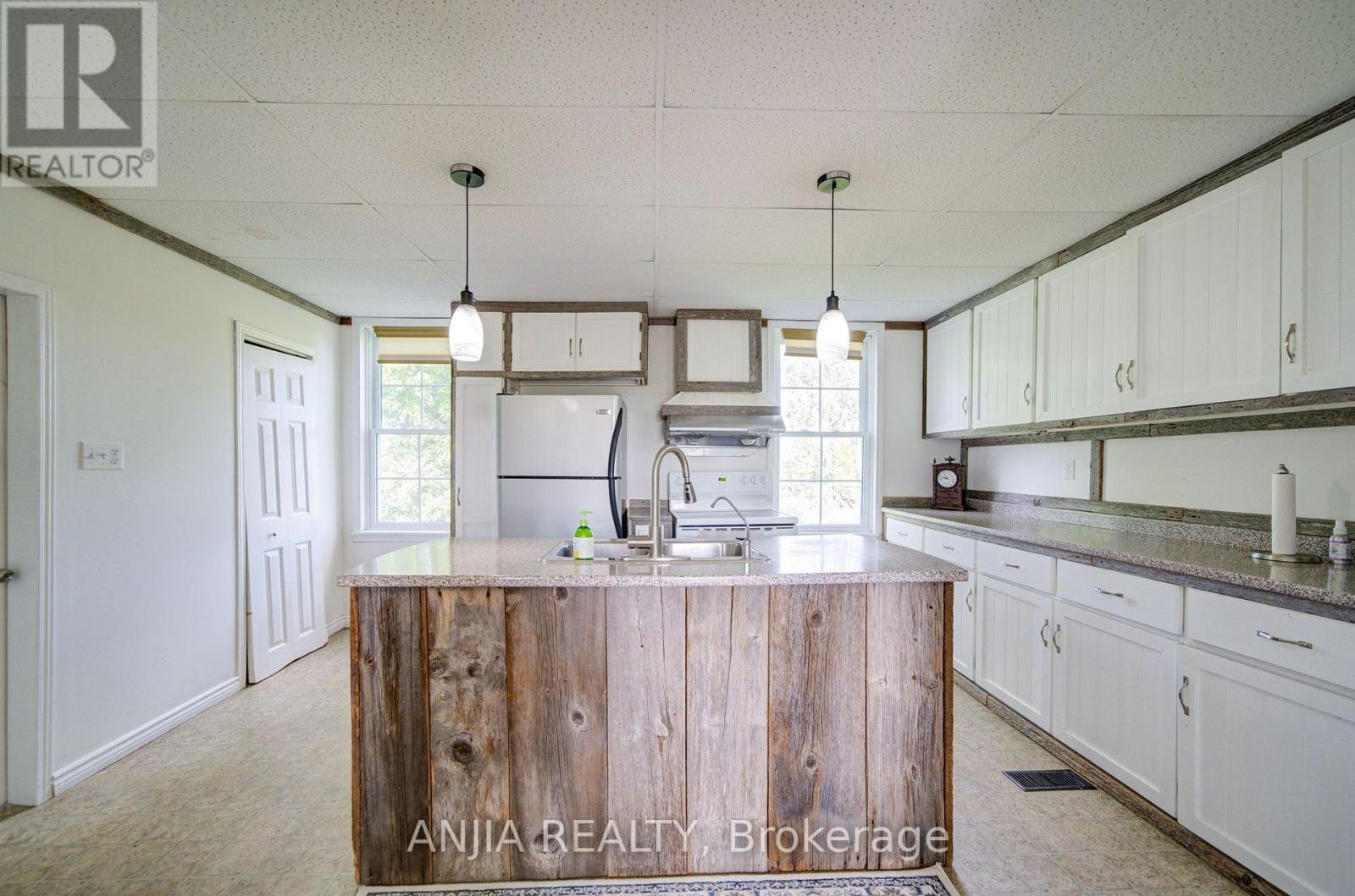 1290 ROSEBUSH ROAD - Image 21