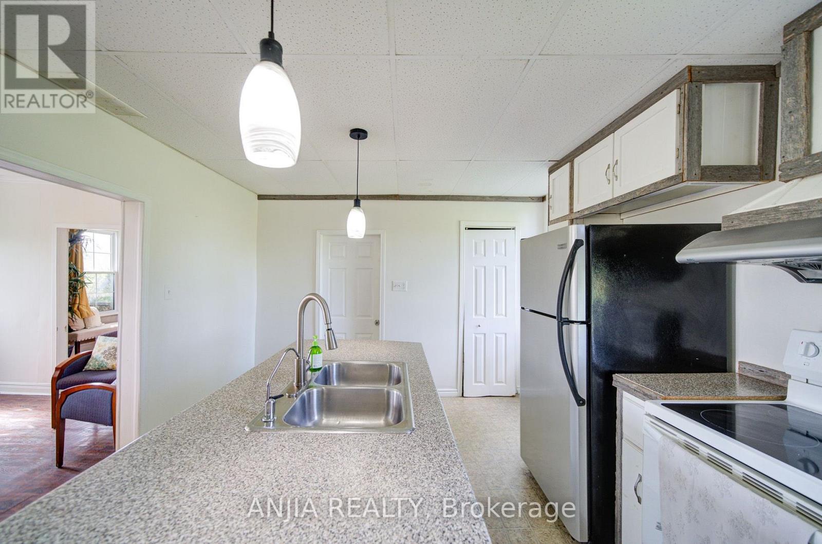 1290 ROSEBUSH ROAD - Image 25