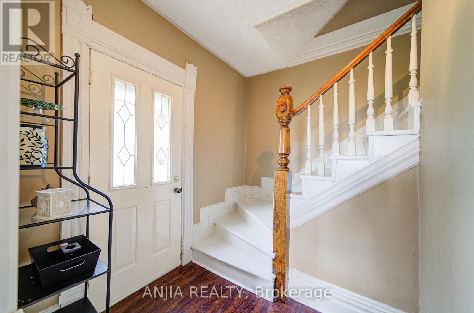 1290 ROSEBUSH ROAD - 5