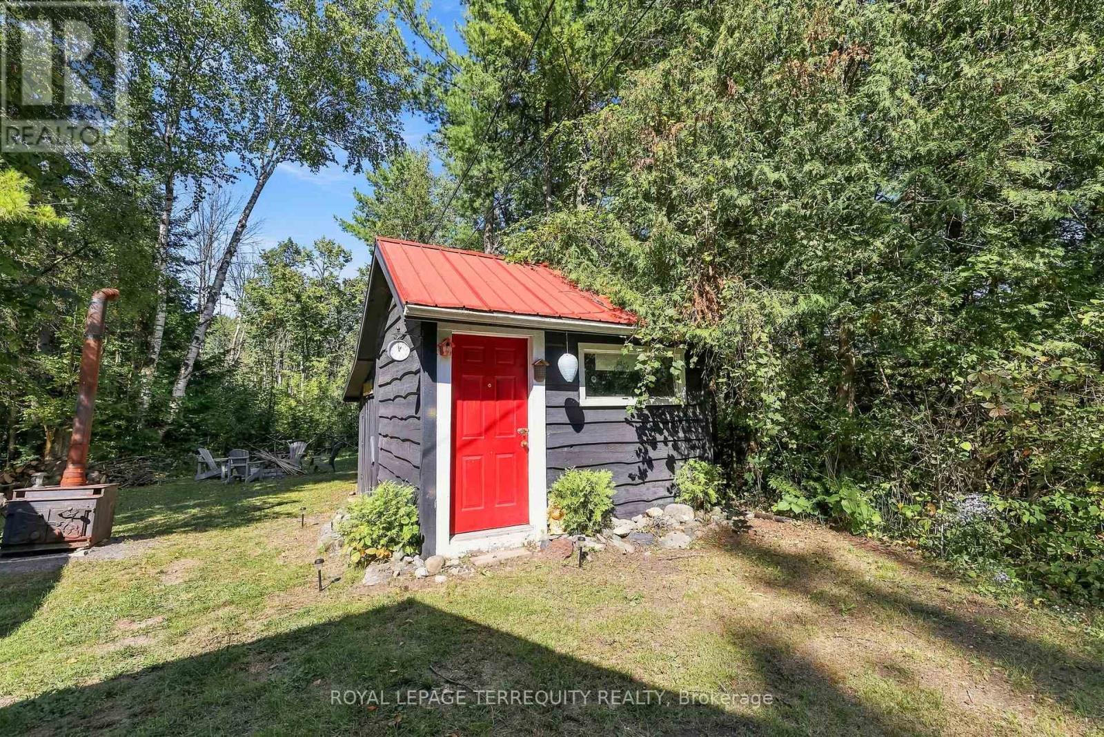 43B BRIGHTS LANE - Image 32