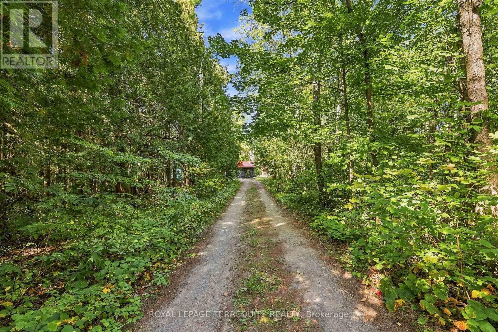 43B BRIGHTS LANE - 48