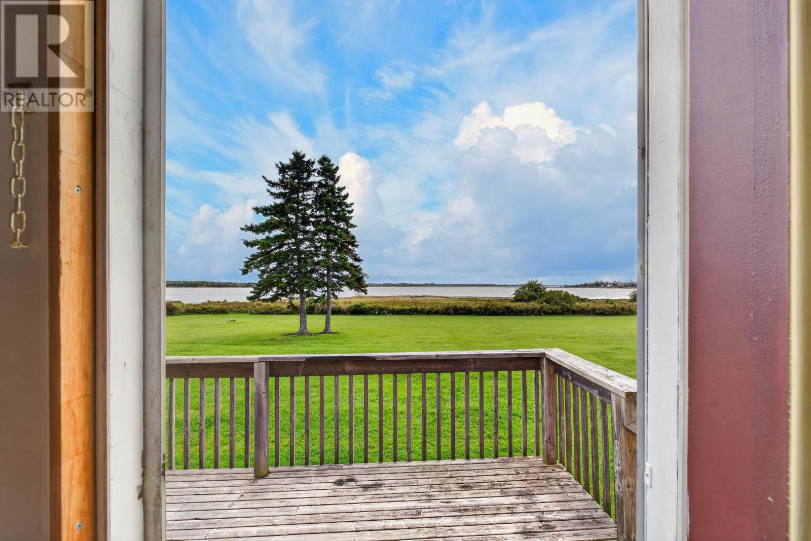 176 Old Ferry Road, Bayside — photo 15