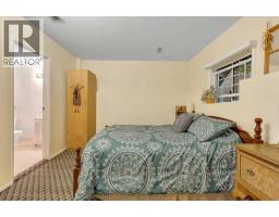 86 Coventry Lane NE - photo 28