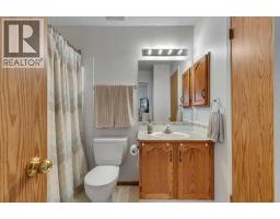 86 Coventry Lane NE - photo 19