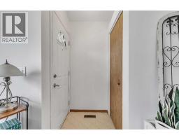 86 Coventry Lane NE - photo 2