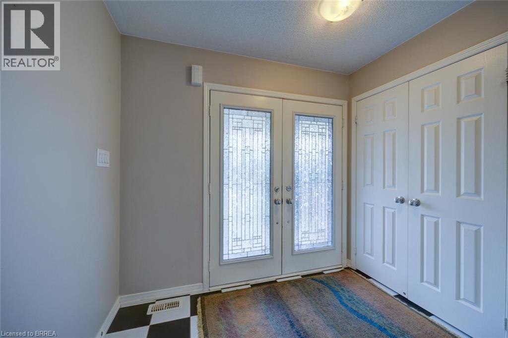 15 DAVIDSON Court - Image 5