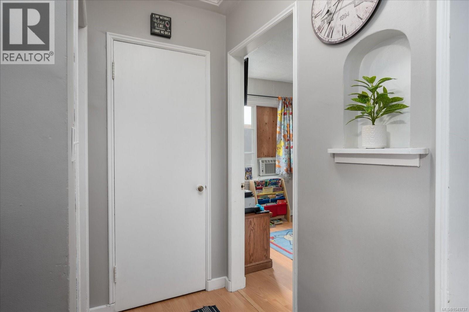 910 Esplanade Ave - Image 14