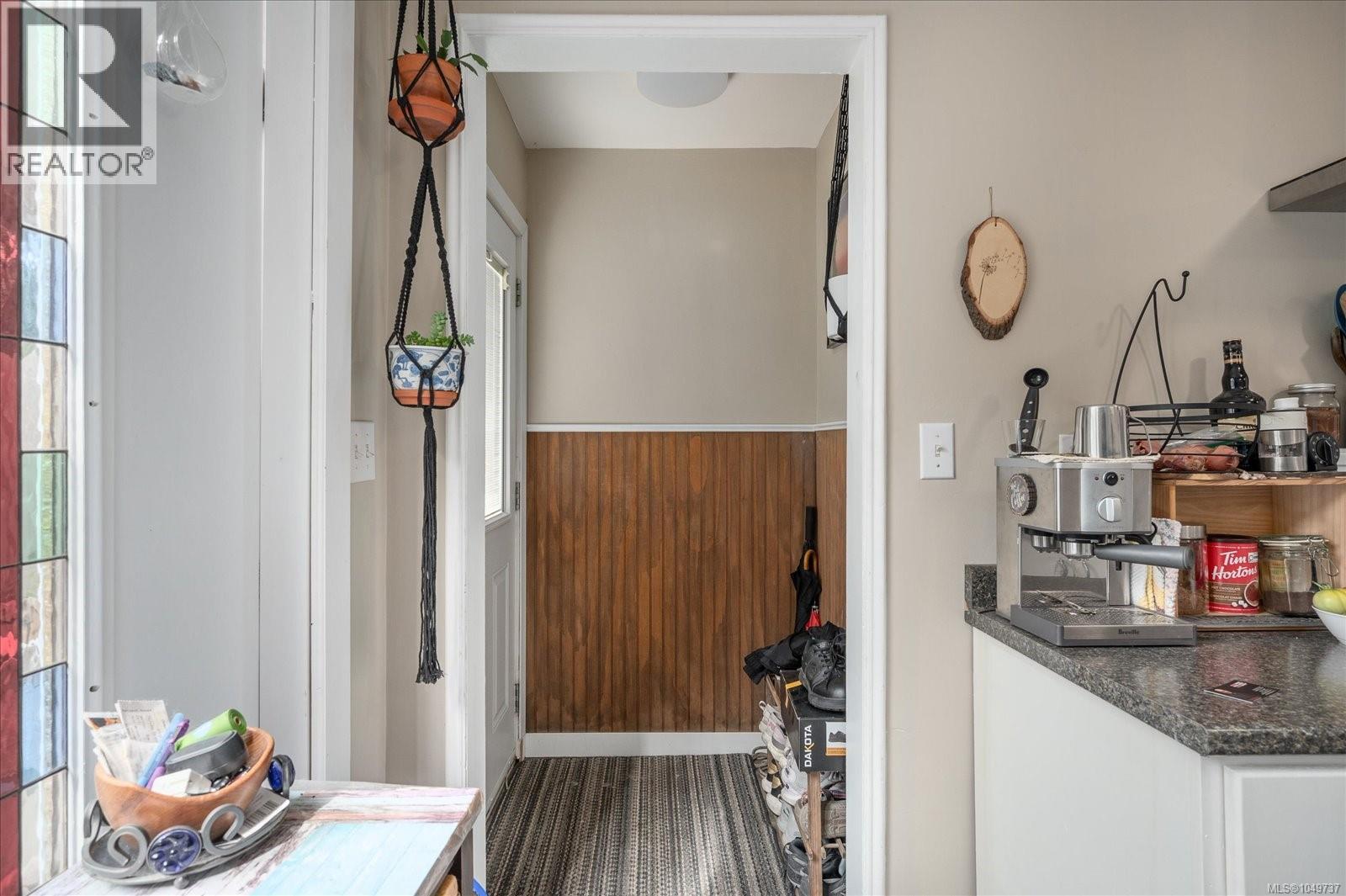 910 Esplanade Ave - 26
