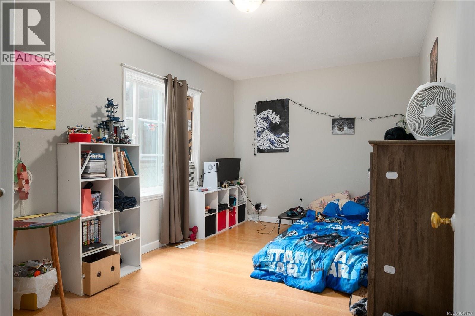 910 Esplanade Ave - 36