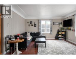 Primary Bedroom - 910 Esplanade Ave, Ladysmith, BC V9G1A0 Photo 12